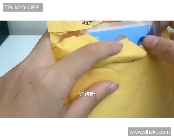 小孩拆球星卡足球时家长应该如何引导和正确处理相关问题